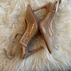 Fashion nova nude heels, Size 9 new in box
